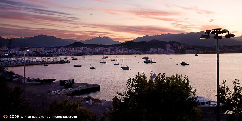 Corsica-Aiaccio-608-1400x700.jpg - Aiaccio - Ajacciu "Alba sul golfo"