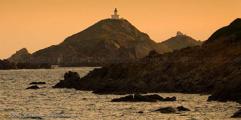 Corsica-Aiaccio-746-1400x700.jpg - Aiaccio - Ajacciu "Tramonto sulle Isole Sanguinarie"