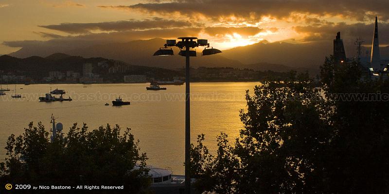 Corsica-Aiaccio-353-1400x700.jpg - Ajaccio - Ajacciu "Alba sul porto"